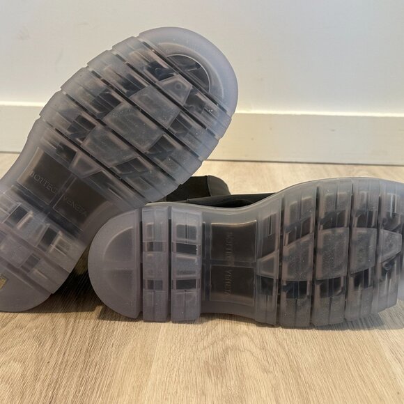 Bottega Veneta Calf Skin The Tire Chelsea Boot in Black and Transparent - Picture 5 of 7